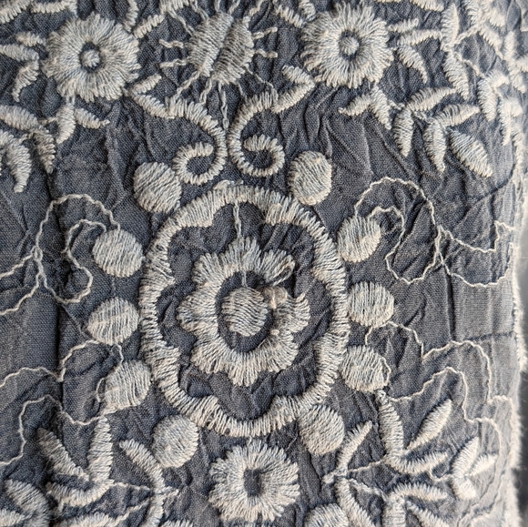 Johnny Was gray embroidered swim cover/poncho - Picture 6 of 8